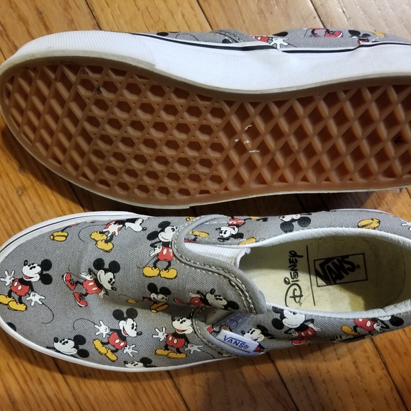girl mickey mouse vans
